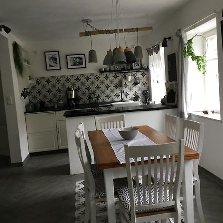 Hückelhoven Haus Finchen - Alte Naeherei מראה חיצוני תמונה